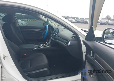 2018 Honda Accord Lx из США, поврежденный, VIN 1HGCV1F11JA117281